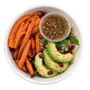 Ensalada de quinoa con boniato y aguacate